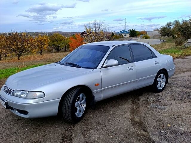 Серый Мазда 626, объемом двигателя 2 л и пробегом 250 тыс. км за 3000 $, фото 3 на Automoto.ua