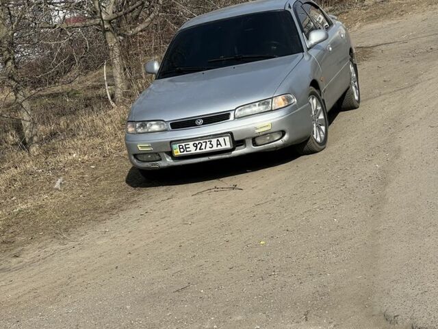 Серый Мазда 626, объемом двигателя 2 л и пробегом 350 тыс. км за 1100 $, фото 3 на Automoto.ua