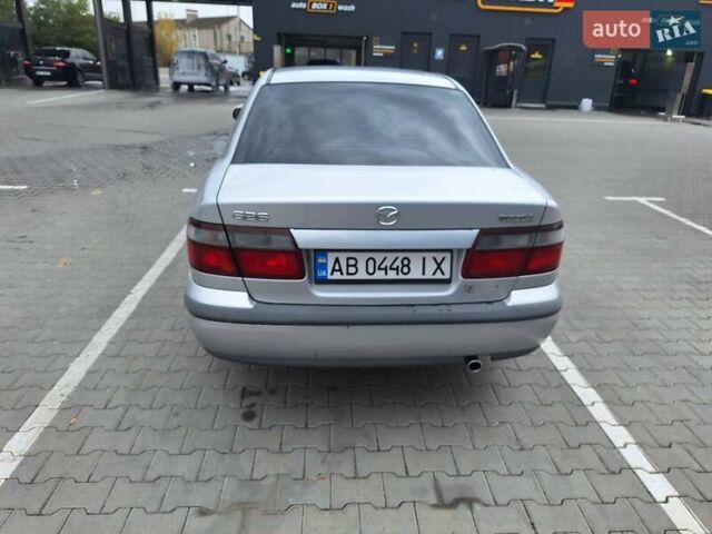 Серый Мазда 626, объемом двигателя 2 л и пробегом 319 тыс. км за 3200 $, фото 6 на Automoto.ua