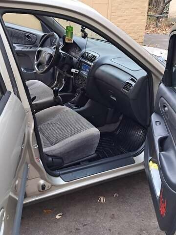 Серый Мазда 626, объемом двигателя 1.8 л и пробегом 320 тыс. км за 3300 $, фото 7 на Automoto.ua