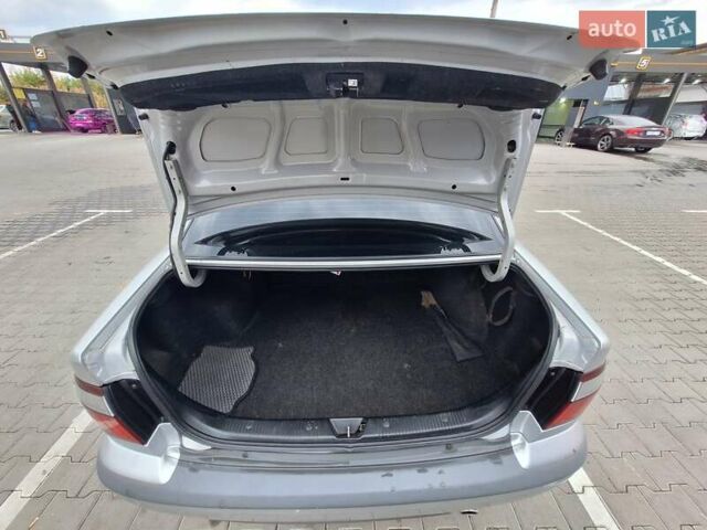 Серый Мазда 626, объемом двигателя 2 л и пробегом 319 тыс. км за 3200 $, фото 29 на Automoto.ua