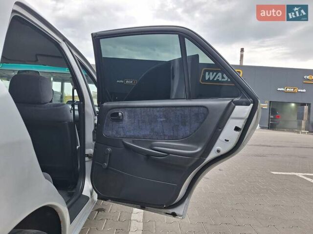 Серый Мазда 626, объемом двигателя 2 л и пробегом 319 тыс. км за 3200 $, фото 19 на Automoto.ua