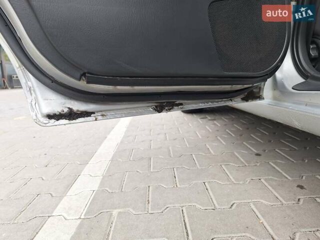 Серый Мазда 626, объемом двигателя 2 л и пробегом 319 тыс. км за 3200 $, фото 18 на Automoto.ua