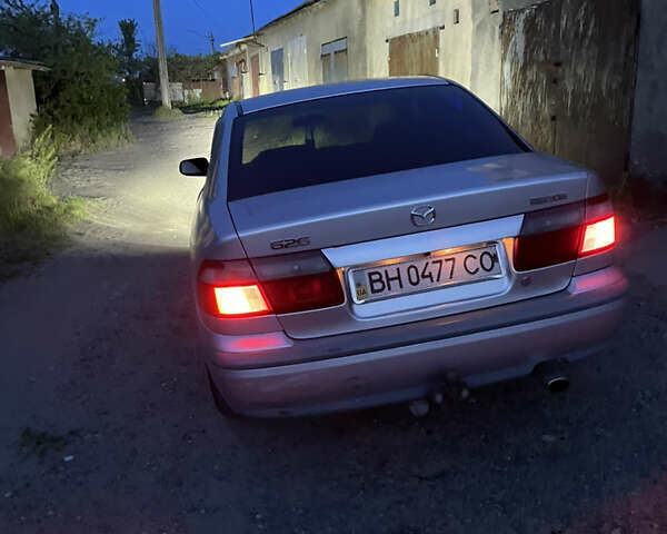 Серый Мазда 626, объемом двигателя 1.99 л и пробегом 450 тыс. км за 3333 $, фото 2 на Automoto.ua