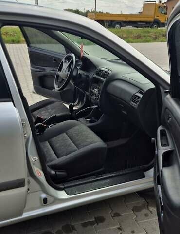 Серый Мазда 626, объемом двигателя 1.84 л и пробегом 286 тыс. км за 2800 $, фото 15 на Automoto.ua