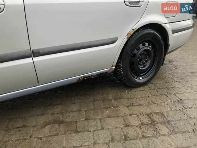 Сірий Мазда 626, об'ємом двигуна 2 л та пробігом 300 тис. км за 1900 $, фото 2 на Automoto.ua