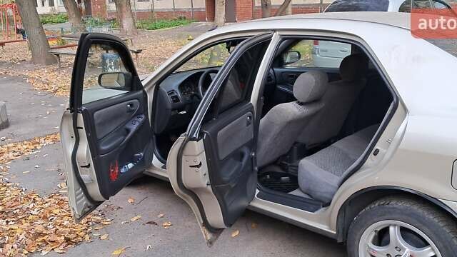 Серый Мазда 626, объемом двигателя 1.8 л и пробегом 320 тыс. км за 3300 $, фото 9 на Automoto.ua