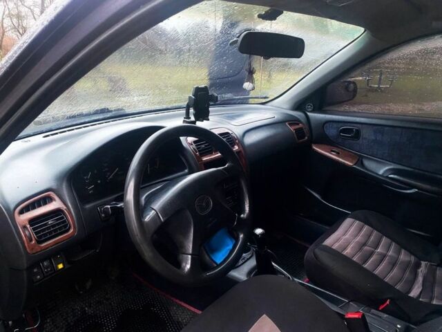 Сірий Мазда 626, об'ємом двигуна 2 л та пробігом 420 тис. км за 2500 $, фото 6 на Automoto.ua