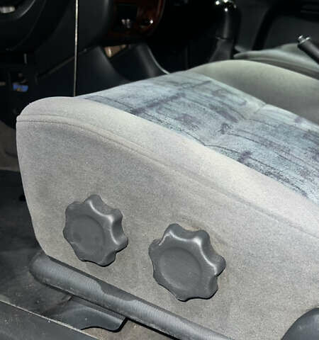 Сірий Мазда 626, об'ємом двигуна 2 л та пробігом 105 тис. км за 3800 $, фото 21 на Automoto.ua