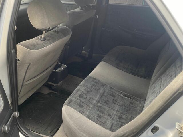 Сірий Мазда 626, об'ємом двигуна 1.8 л та пробігом 420 тис. км за 2500 $, фото 7 на Automoto.ua