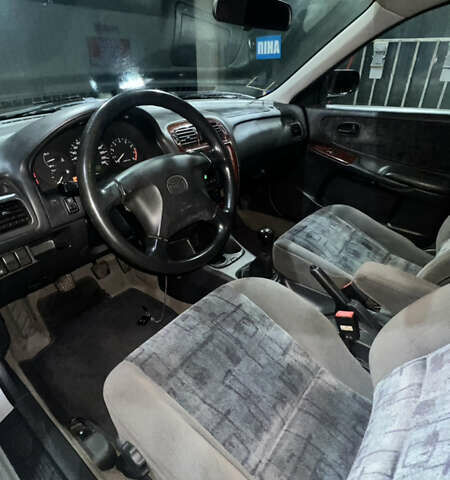 Сірий Мазда 626, об'ємом двигуна 2 л та пробігом 105 тис. км за 3800 $, фото 13 на Automoto.ua