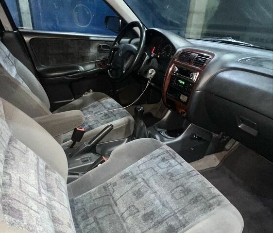 Серый Мазда 626, объемом двигателя 2 л и пробегом 105 тыс. км за 3800 $, фото 15 на Automoto.ua