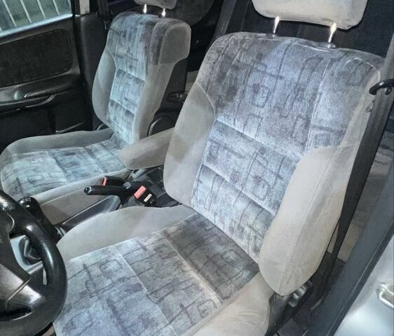 Серый Мазда 626, объемом двигателя 2 л и пробегом 105 тыс. км за 3800 $, фото 7 на Automoto.ua