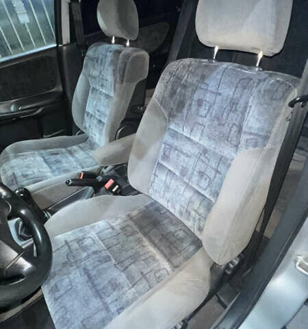 Сірий Мазда 626, об'ємом двигуна 2 л та пробігом 105 тис. км за 3800 $, фото 14 на Automoto.ua