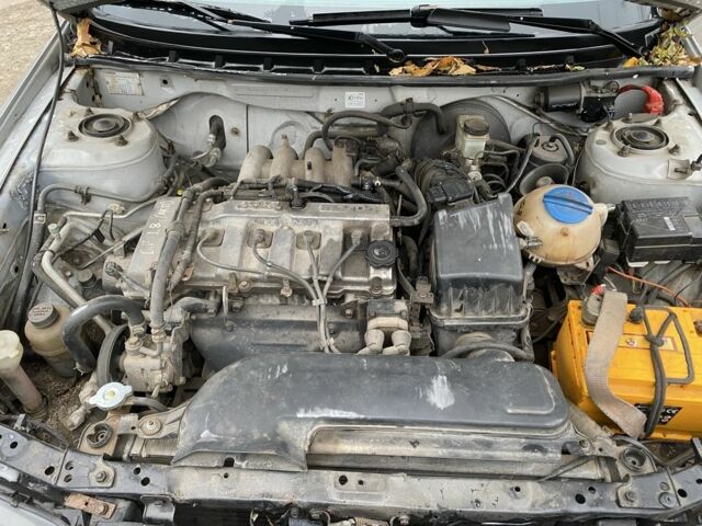 Сірий Мазда 626, об'ємом двигуна 1.8 л та пробігом 3 тис. км за 2000 $, фото 6 на Automoto.ua