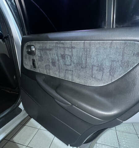 Сірий Мазда 626, об'ємом двигуна 2 л та пробігом 105 тис. км за 3800 $, фото 20 на Automoto.ua