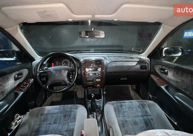 Сірий Мазда 626, об'ємом двигуна 2 л та пробігом 105 тис. км за 3800 $, фото 23 на Automoto.ua