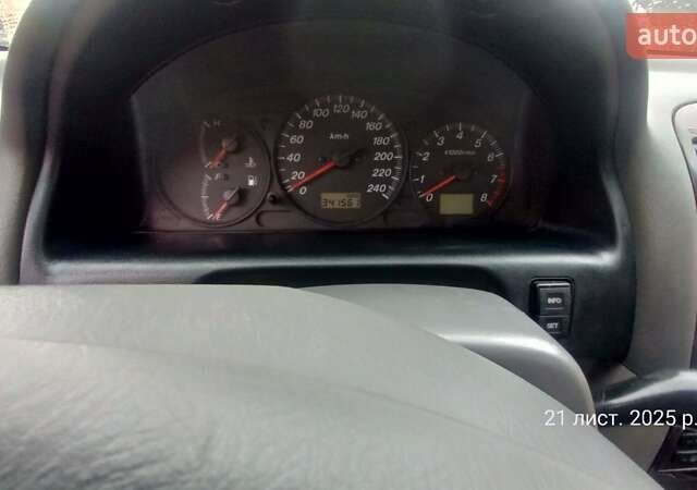 Серый Мазда 626, объемом двигателя 2 л и пробегом 341 тыс. км за 3500 $, фото 11 на Automoto.ua