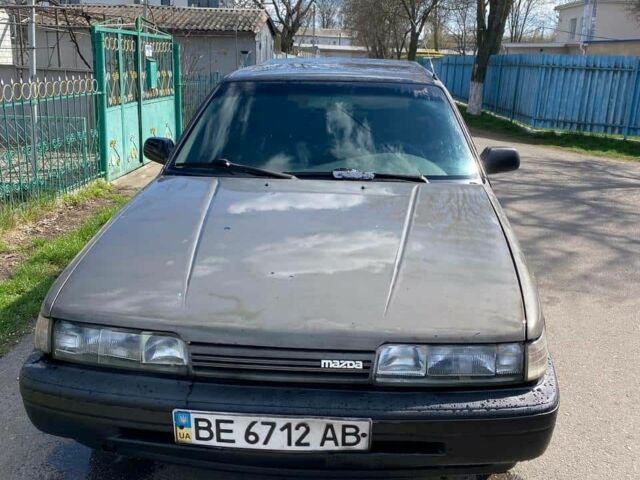 Серый Мазда 626, объемом двигателя 0 л и пробегом 150 тыс. км за 900 $, фото 2 на Automoto.ua