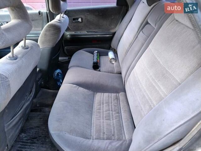 Сірий Мазда 626, об'ємом двигуна 2 л та пробігом 350 тис. км за 1700 $, фото 2 на Automoto.ua