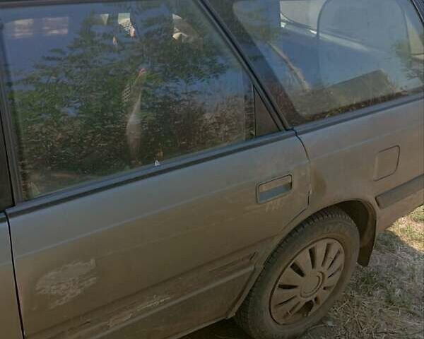 Сірий Мазда 626, об'ємом двигуна 2 л та пробігом 250 тис. км за 800 $, фото 2 на Automoto.ua