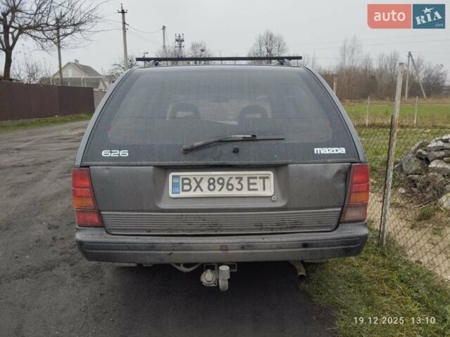 Сірий Мазда 626, об'ємом двигуна 2.2 л та пробігом 350 тис. км за 1100 $, фото 1 на Automoto.ua