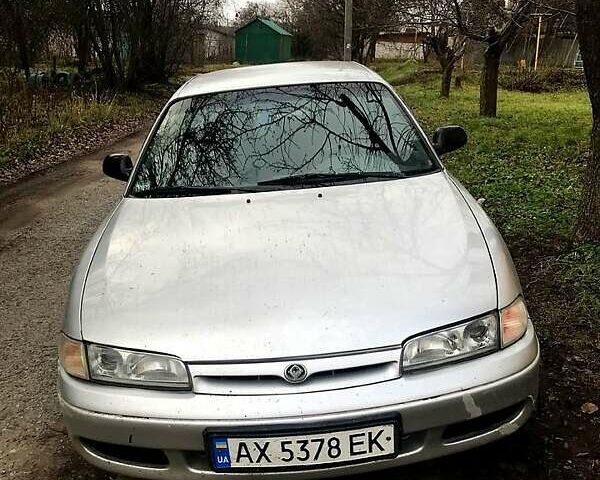 Серый Мазда 626, объемом двигателя 2 л и пробегом 400 тыс. км за 1850 $, фото 1 на Automoto.ua