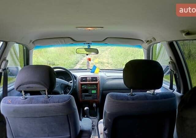 Серый Мазда 626, объемом двигателя 2 л и пробегом 270 тыс. км за 2700 $, фото 9 на Automoto.ua