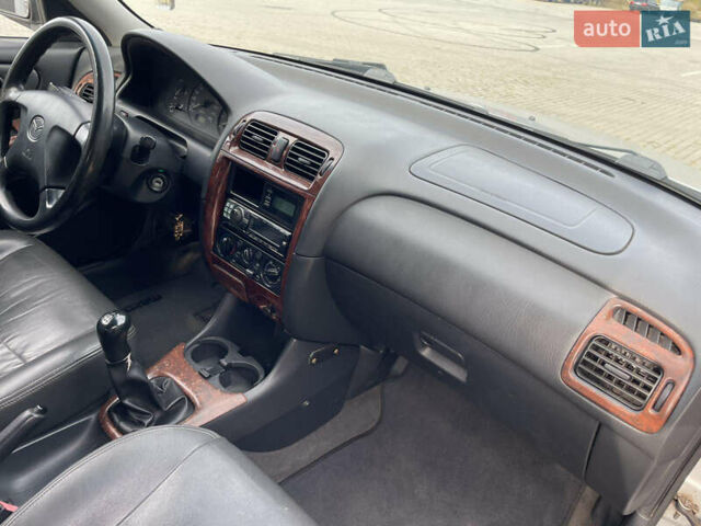 Сірий Мазда 626, об'ємом двигуна 2 л та пробігом 1 тис. км за 2500 $, фото 12 на Automoto.ua