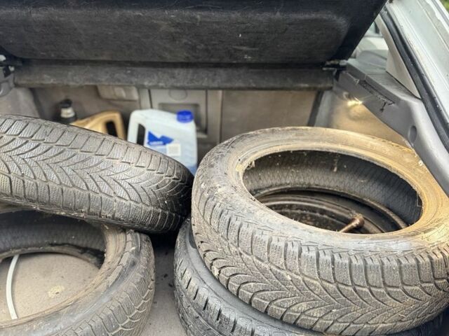 Серый Мазда 626, объемом двигателя 2 л и пробегом 220 тыс. км за 1700 $, фото 11 на Automoto.ua