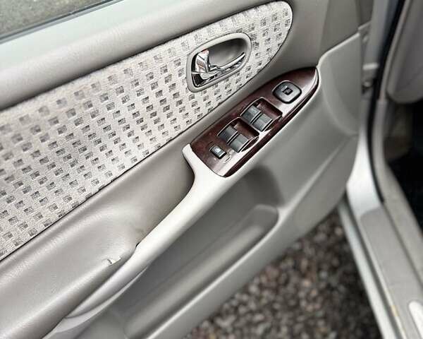 Серый Мазда 626, объемом двигателя 2 л и пробегом 220 тыс. км за 1700 $, фото 8 на Automoto.ua