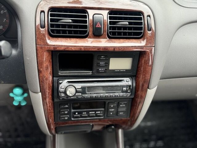 Серый Мазда 626, объемом двигателя 2 л и пробегом 220 тыс. км за 1700 $, фото 10 на Automoto.ua