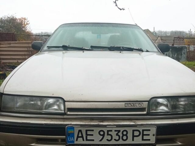 Серый Мазда 626, объемом двигателя 2 л и пробегом 500 тыс. км за 800 $, фото 1 на Automoto.ua