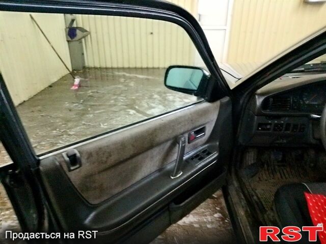 Серый Мазда 626, объемом двигателя 2.2 л и пробегом 670 тыс. км за 1000 $, фото 6 на Automoto.ua