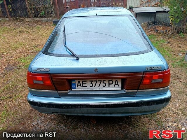 Сірий Мазда 626, об'ємом двигуна 2 л та пробігом 350 тис. км за 850 $, фото 3 на Automoto.ua