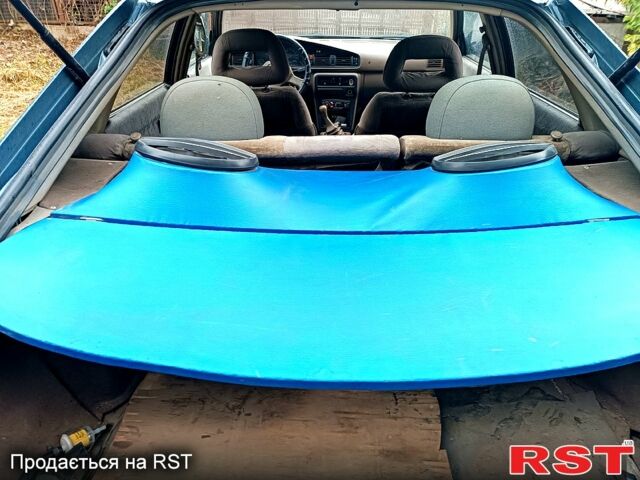 Сірий Мазда 626, об'ємом двигуна 2 л та пробігом 350 тис. км за 850 $, фото 6 на Automoto.ua