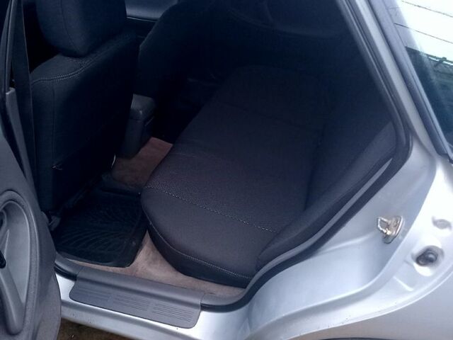 Сірий Мазда 626, об'ємом двигуна 2 л та пробігом 494 тис. км за 2600 $, фото 4 на Automoto.ua