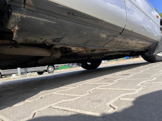 Серый Мазда 626, объемом двигателя 2.5 л и пробегом 300 тыс. км за 2200 $, фото 19 на Automoto.ua