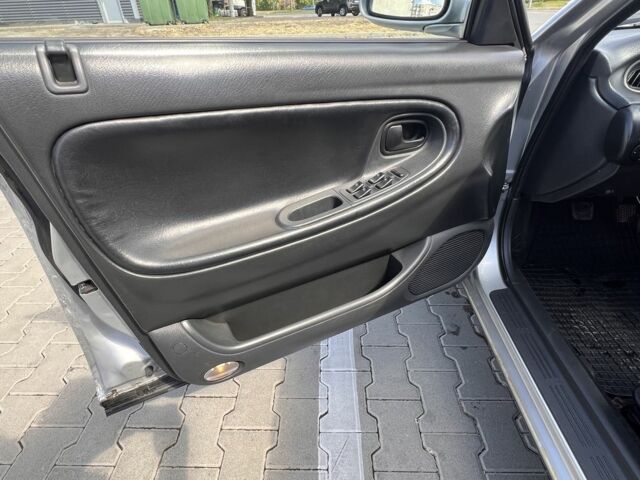 Серый Мазда 626, объемом двигателя 2.5 л и пробегом 300 тыс. км за 2200 $, фото 9 на Automoto.ua