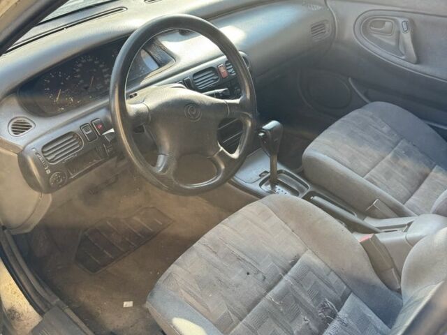 Сірий Мазда 626, об'ємом двигуна 2 л та пробігом 245 тис. км за 1350 $, фото 6 на Automoto.ua