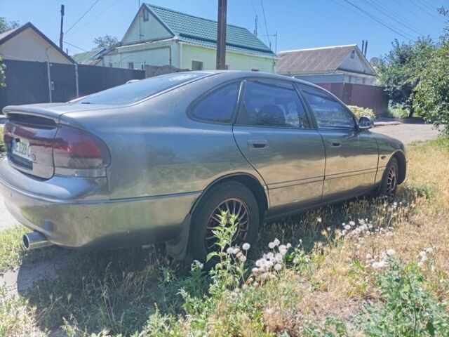 Сірий Мазда 626, об'ємом двигуна 2 л та пробігом 400 тис. км за 2100 $, фото 5 на Automoto.ua