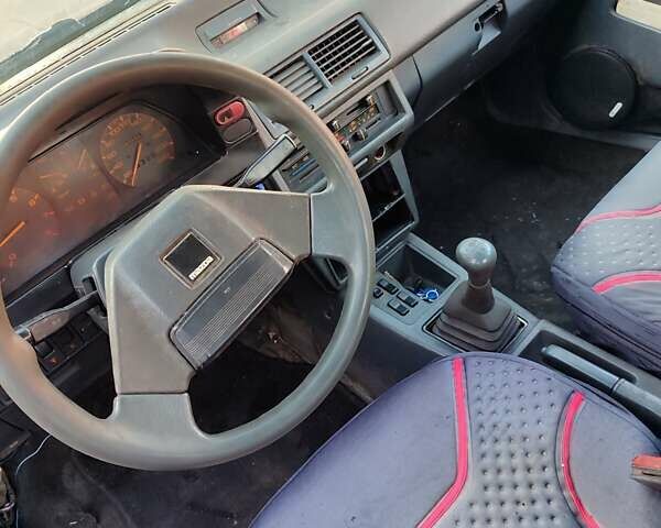 Синій Мазда 626, об'ємом двигуна 2 л та пробігом 300 тис. км за 750 $, фото 8 на Automoto.ua