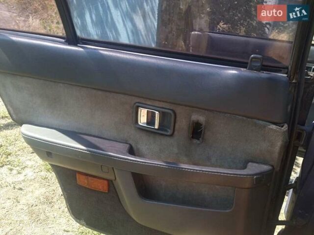 Синій Мазда 626, об'ємом двигуна 1.8 л та пробігом 354 тис. км за 1000 $, фото 8 на Automoto.ua