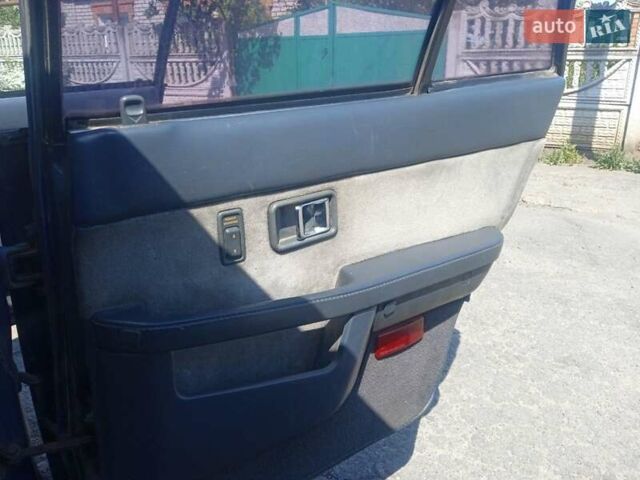 Синій Мазда 626, об'ємом двигуна 1.8 л та пробігом 354 тис. км за 1000 $, фото 7 на Automoto.ua