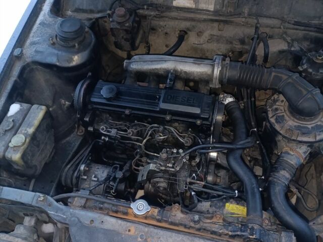 Синий Мазда 626, объемом двигателя 0 л и пробегом 250 тыс. км за 931 $, фото 7 на Automoto.ua