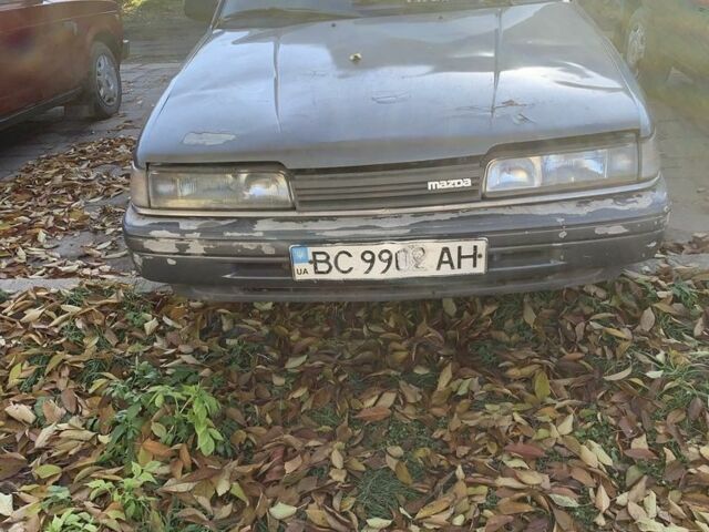 Синий Мазда 626, объемом двигателя 2 л и пробегом 250 тыс. км за 800 $, фото 3 на Automoto.ua