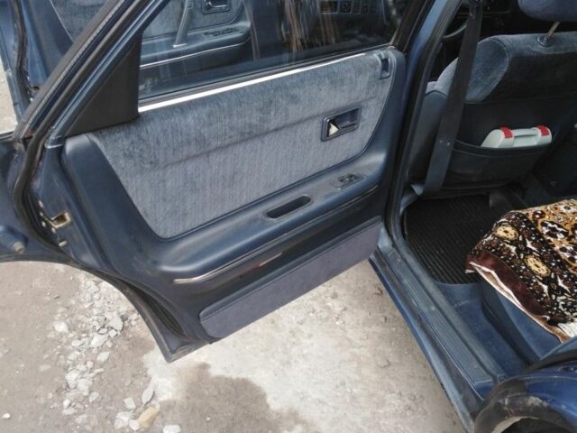 Синій Мазда 626, об'ємом двигуна 2 л та пробігом 26 тис. км за 1700 $, фото 4 на Automoto.ua