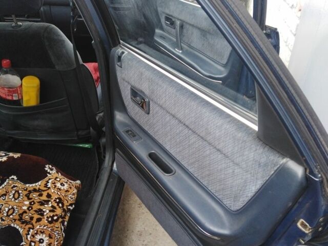 Синій Мазда 626, об'ємом двигуна 2 л та пробігом 26 тис. км за 1700 $, фото 2 на Automoto.ua