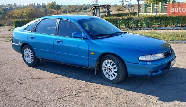 Синий Мазда 626, объемом двигателя 1.99 л и пробегом 300 тыс. км за 1900 $, фото 2 на Automoto.ua