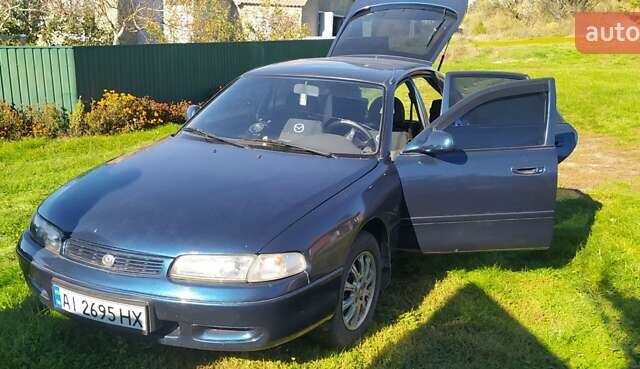 Синий Мазда 626, объемом двигателя 1.8 л и пробегом 280 тыс. км за 2500 $, фото 1 на Automoto.ua